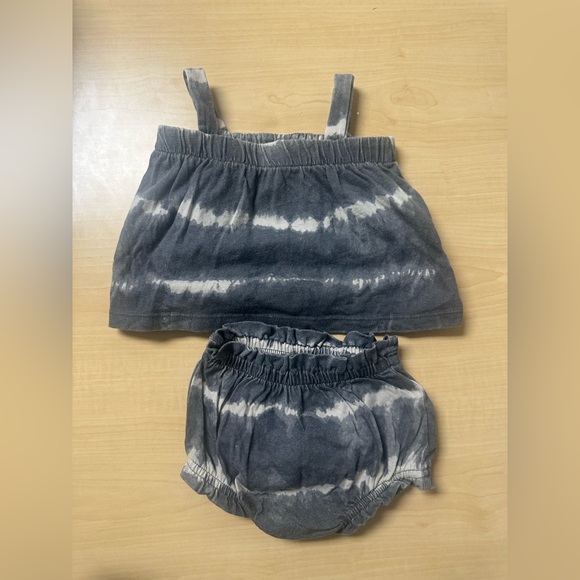 Gap: Tie Die Two Piece Set - Picture 1 of 2